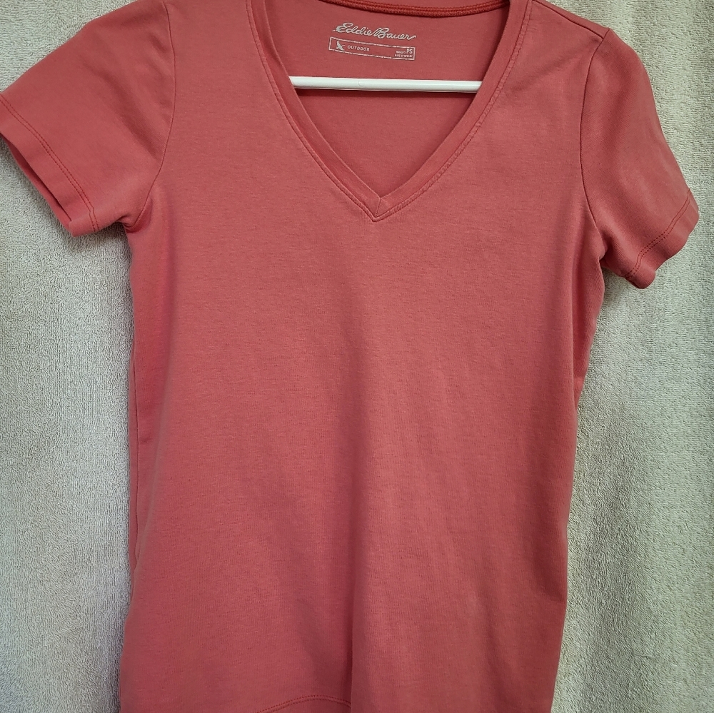 Eddie Bauer V-neck top, PS